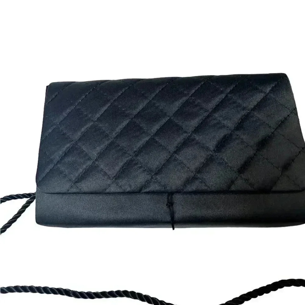 Saks Fifth Avenue quilted Black evening Bag with corded strap - Picture 2 of 9
